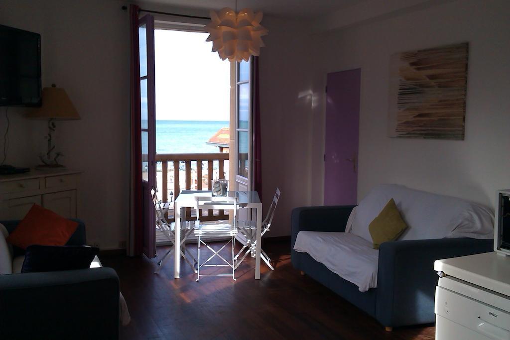 Bed & Breakfast Les Galets Bleus Étretat