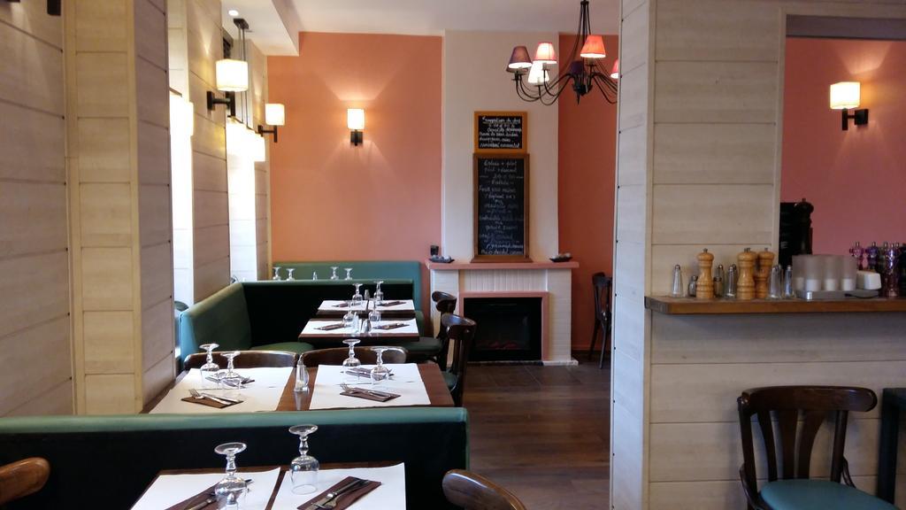 Les Galets Bleus Bed & Breakfast